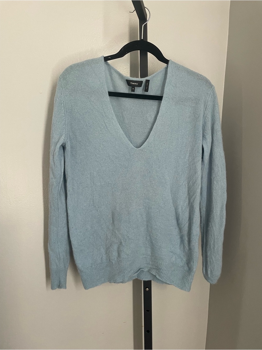 Theory Blue Cashmere V Neck Pullover Sweater Size Medium